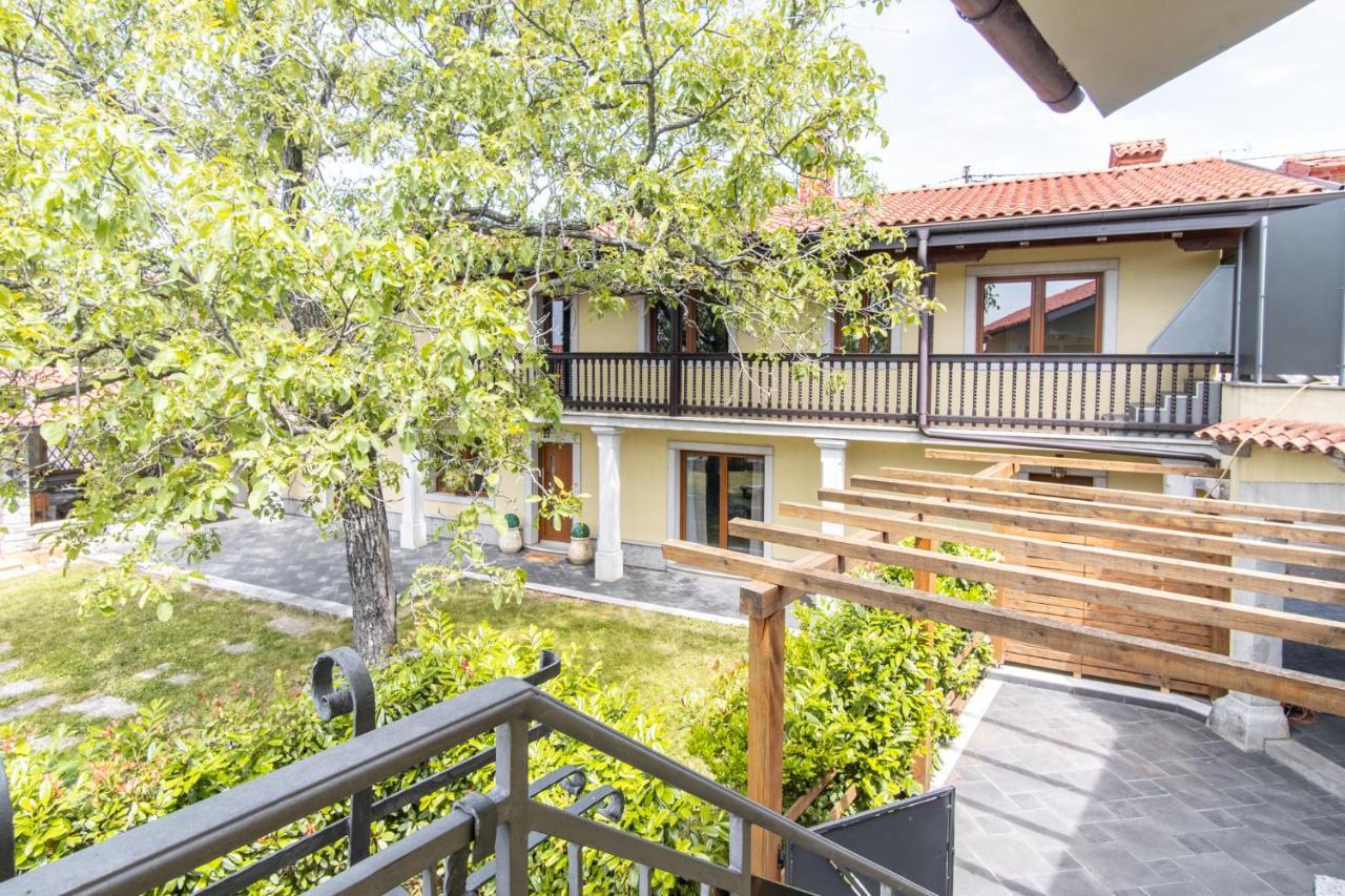Villa Hermes Art Dutovlje Exterior foto